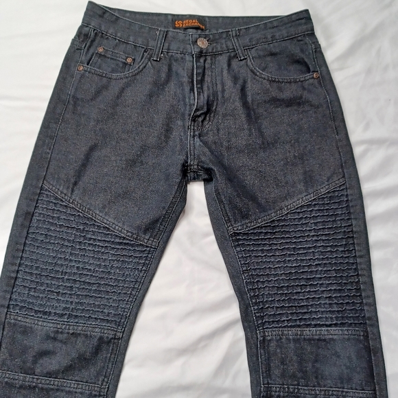 Regal Exchange Men's Size 32 Black Straight Leg Denim Moto Jean's - Picture 3 of 12